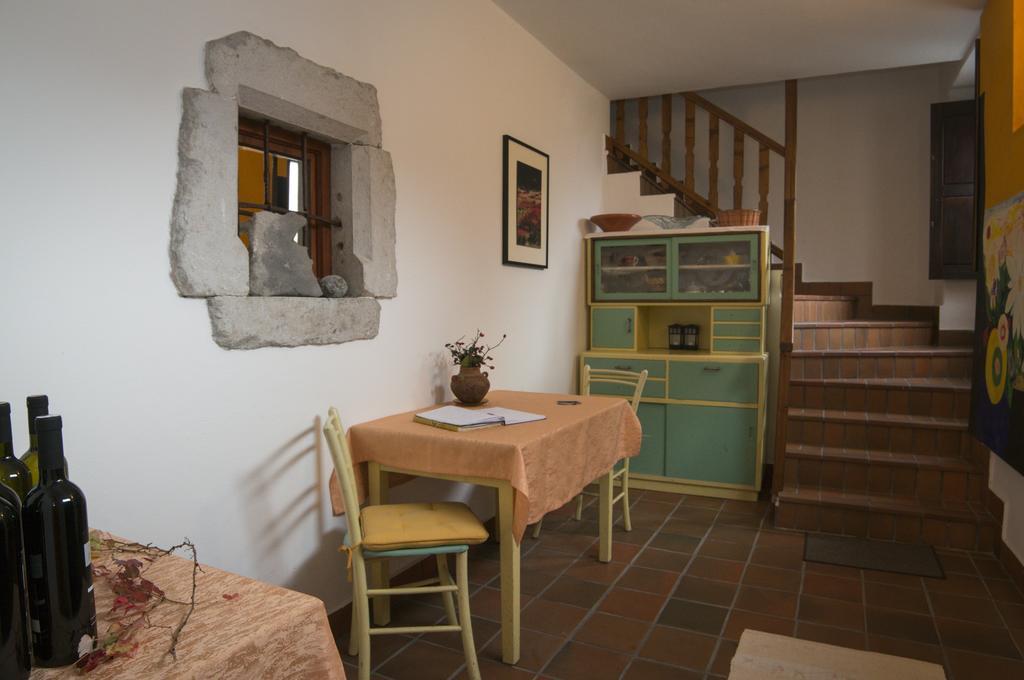 Apartmaji In Sobe Marija Jera Stanjel Exterior photo